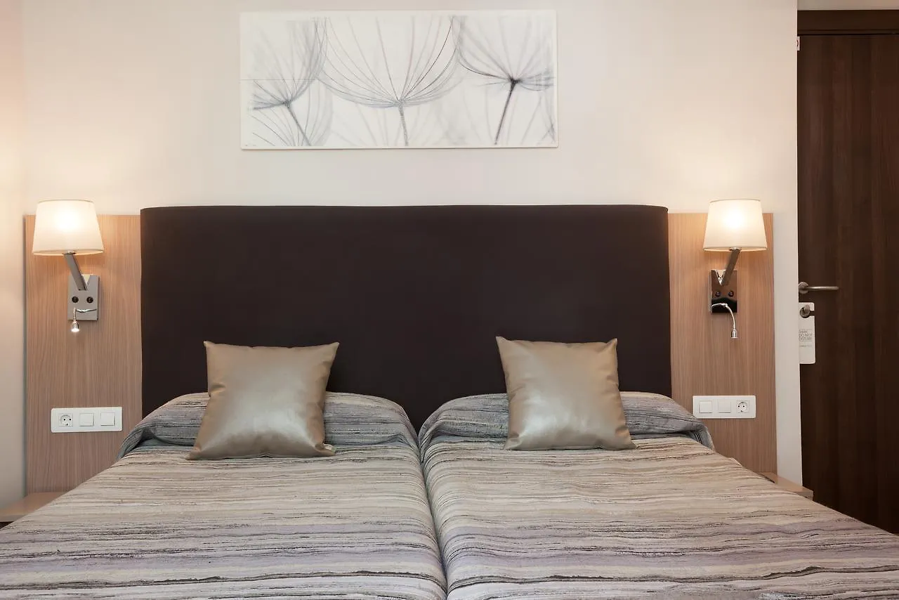 Hostal Centric Barselona 2*,