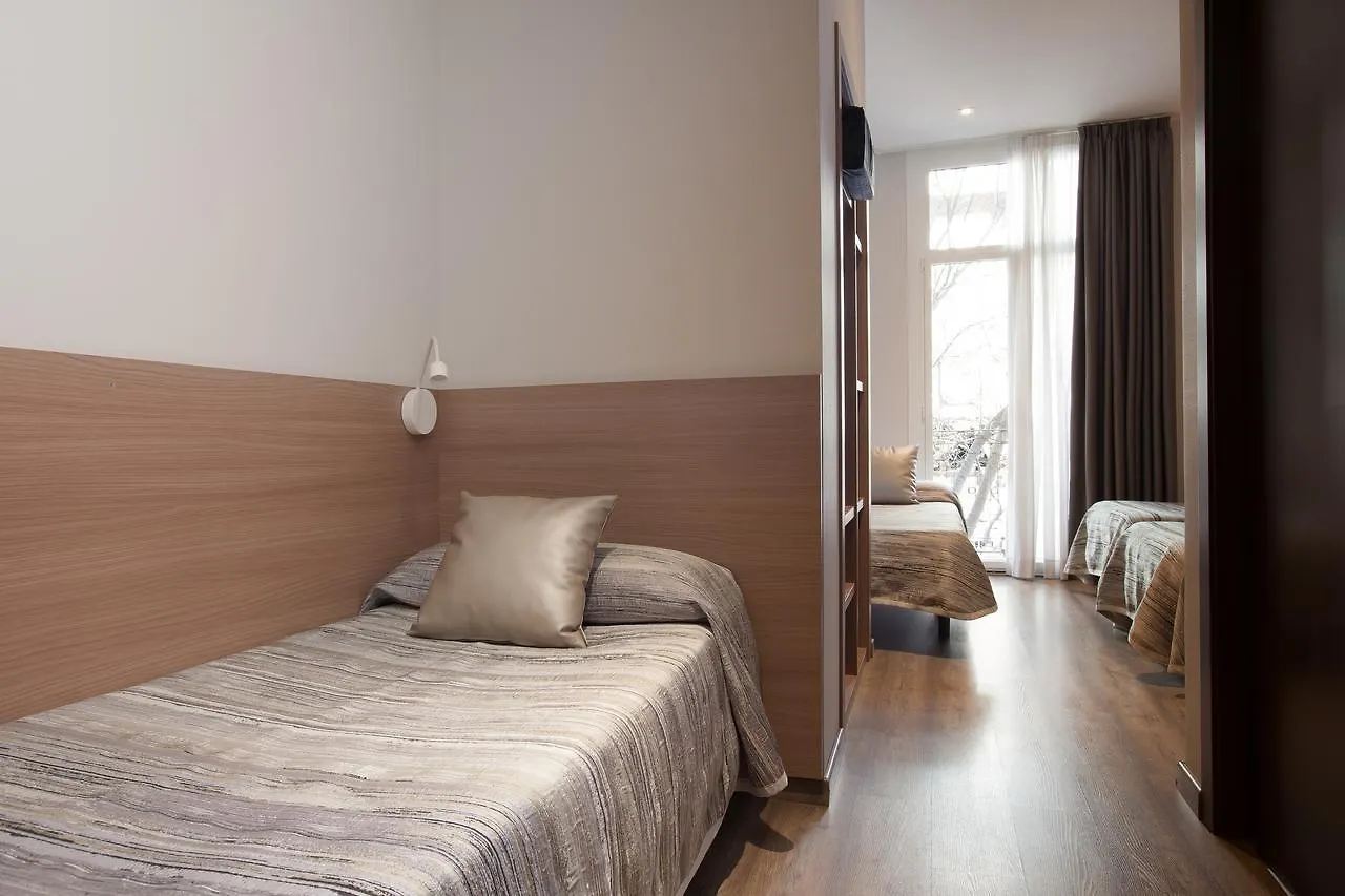 Hostal Centric Barcelona 2*,